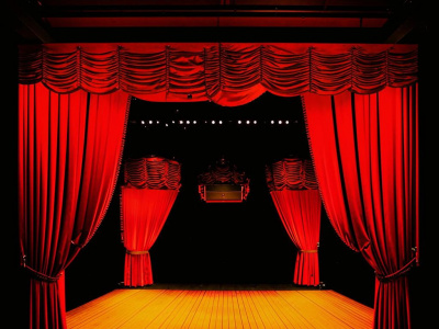 Фото Спектакль Металлолом