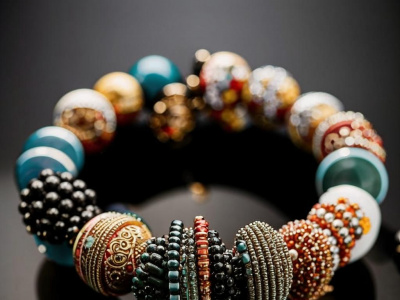 Фото Мастер-класс по бисероплетению Браслетик