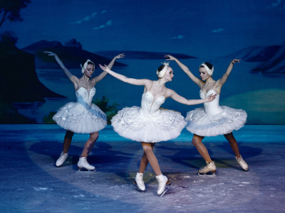 Фото Балет на льду Лебединое озеро