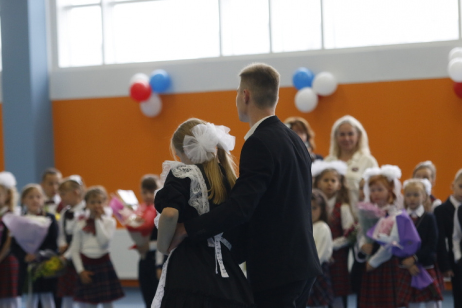 В Петербурге и Ленобласти прошли торжества ко Дню знаний