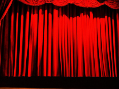 Фото Спектакль Сёстры декабря