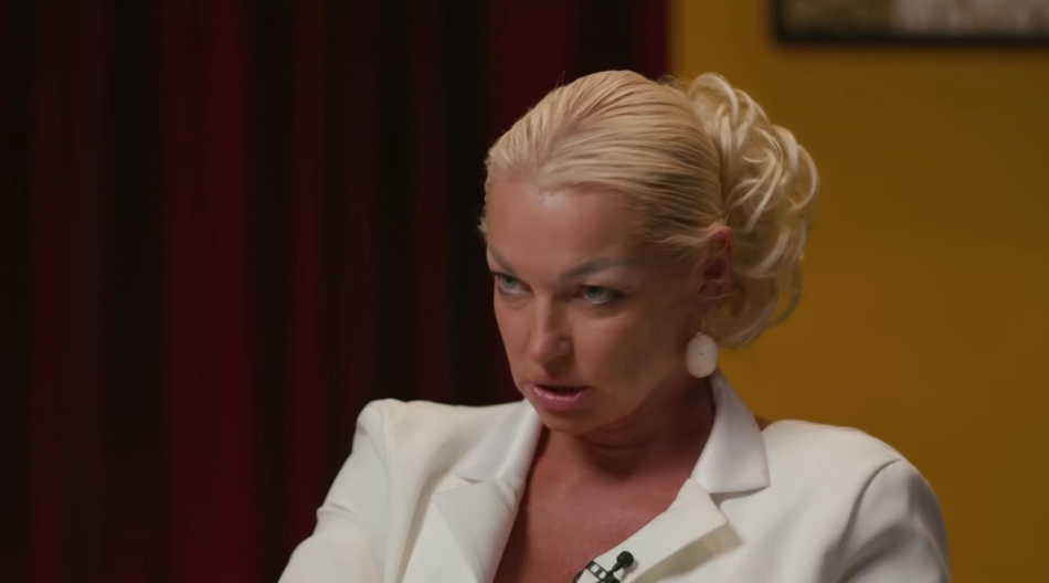 Анастасия Волочкова раскрыла детали личной жизни с молодым танцором