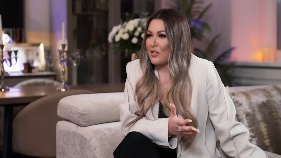 Ирина Дубцова проводит зимние каникулы на Мальдивах с семьей Ивана Петренко