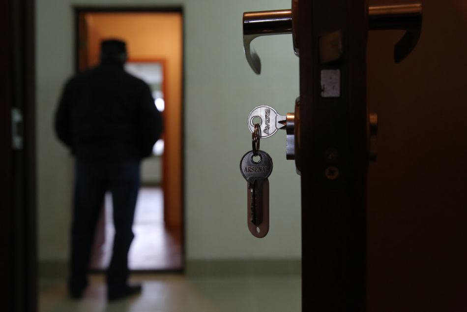 В Госдуме разгорелся спор о семейной ипотеке для вторичного жилья