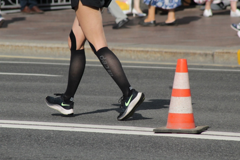 Власти Петербурга остановили проведение традиционного забега любителей пива