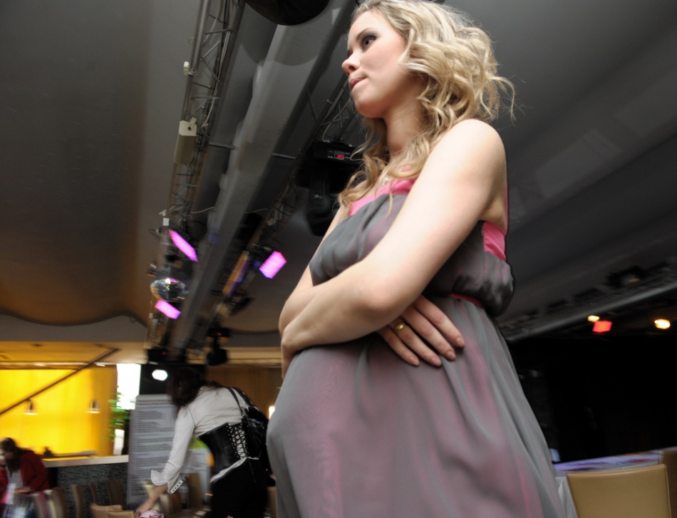 Выплаты по беременности и родам в 2026 году увеличатся до 125 тысяч рублей