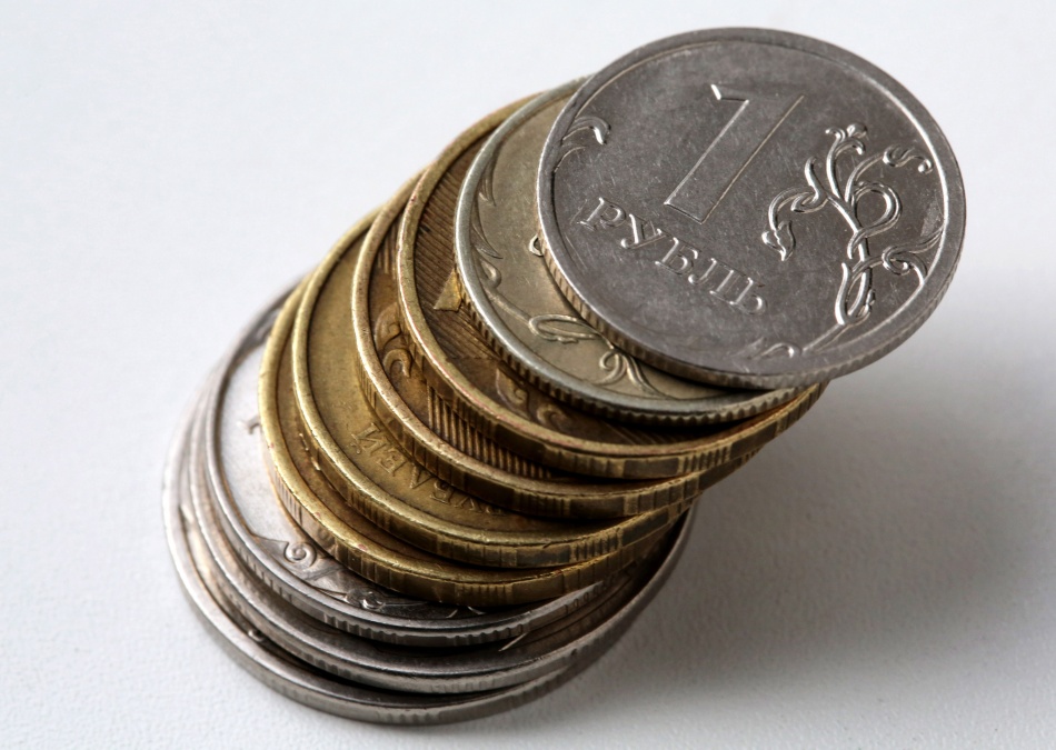 ВТБ объявил о снижении ставок по кредитам после решения Центробанка