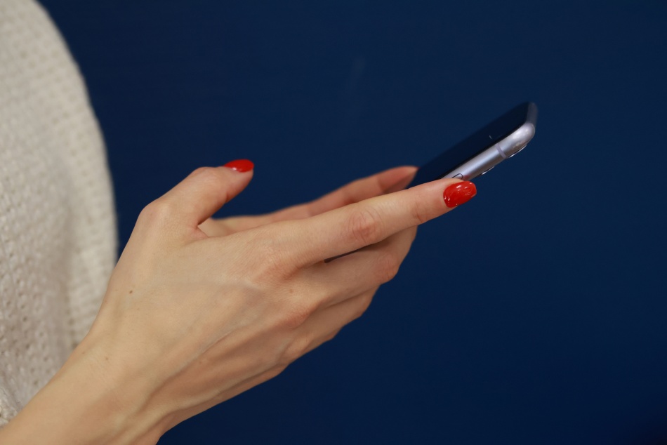 Зачем мошенникам обычные аккаунты в VK и Telegram и как их используют