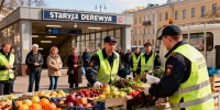 В Петербурге у метро «Старая Деревня» остановили стихийную продажу овощей и фруктов